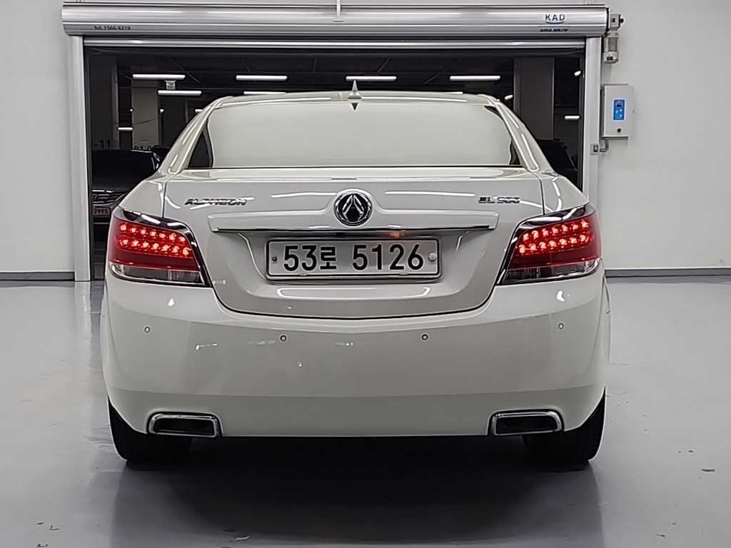 DAEWOO Alpheon - Vista 4