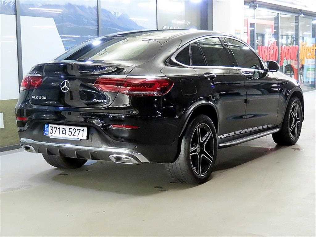 Mercedes Benz GLC Class - Vista 4
