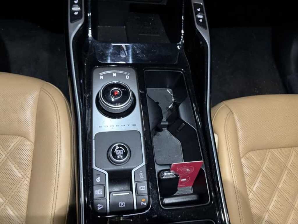 KIA Sorento - Vista 7