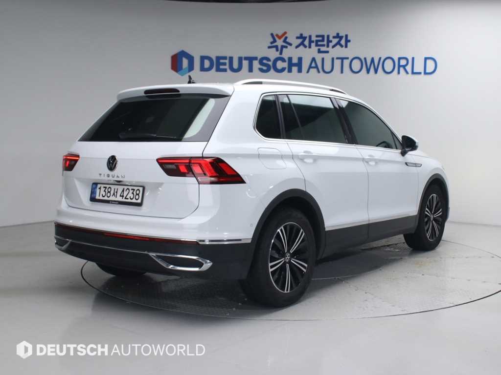 Volkswagen Tiguan - Vista 2