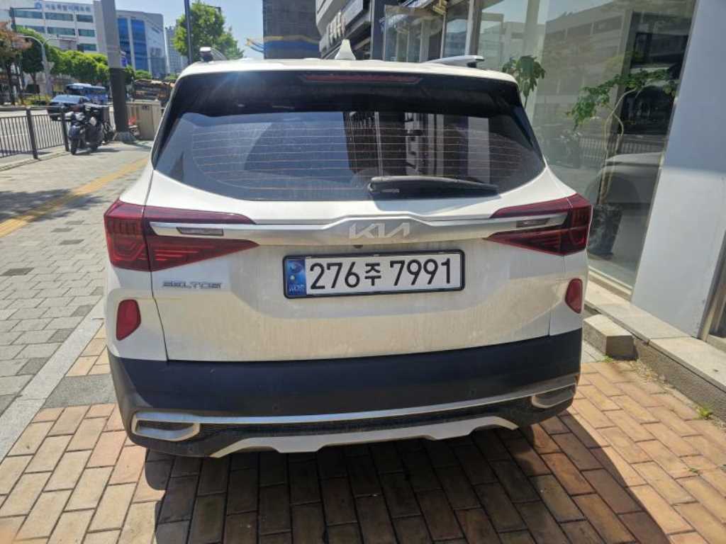 KIA Seltos - Vista 6