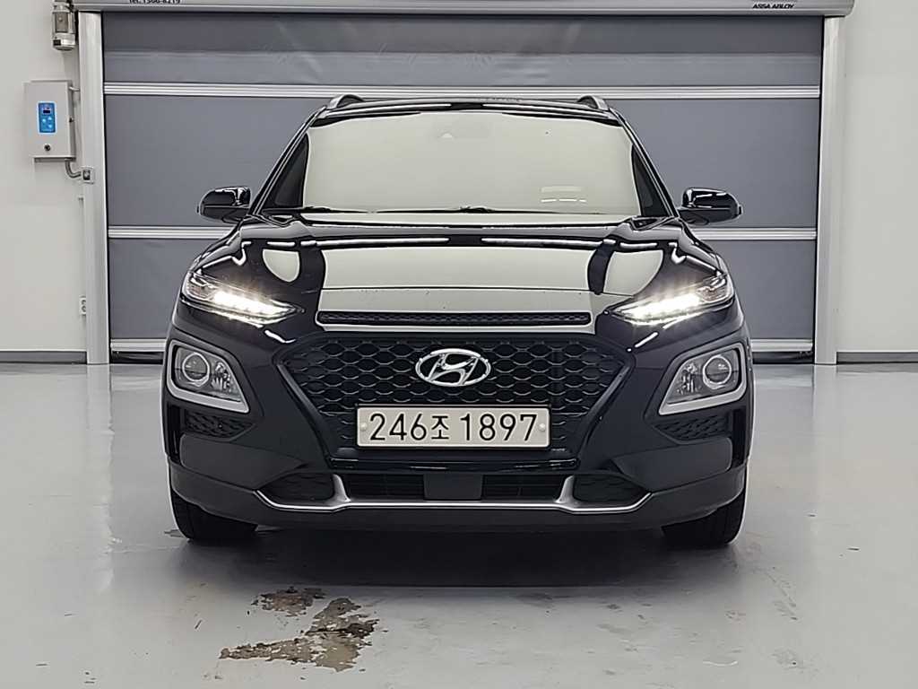 HYUNDAI Kona - Vista 3