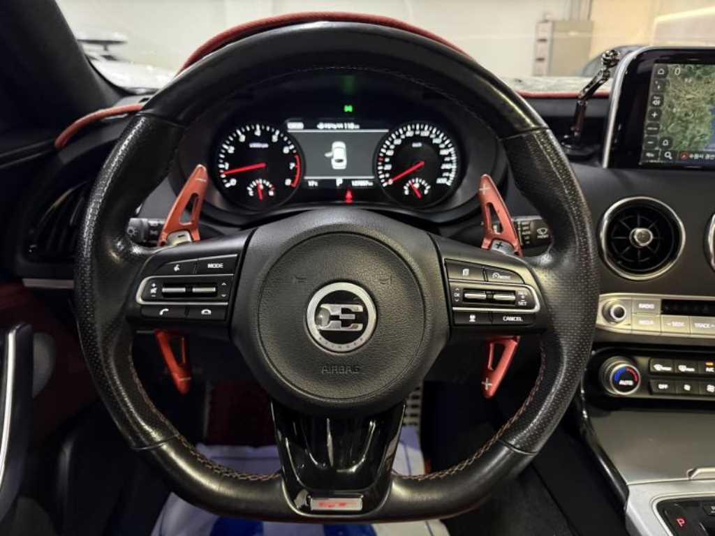 KIA Stinger - Vista 10