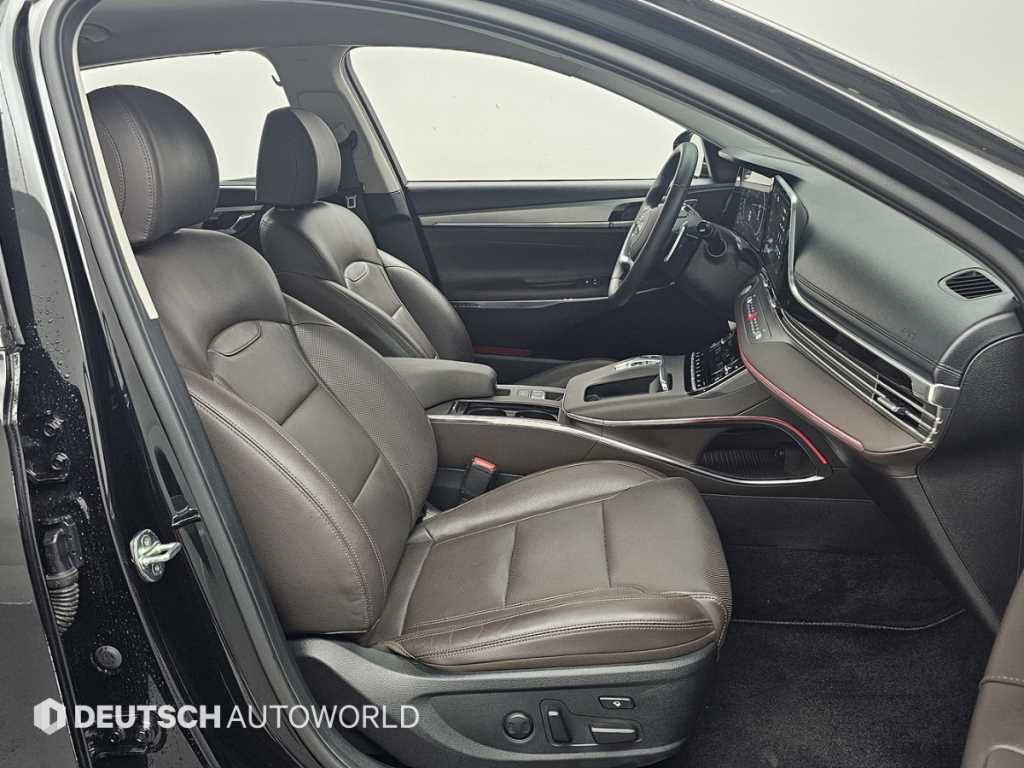 HYUNDAI Grandeur - Vista 10