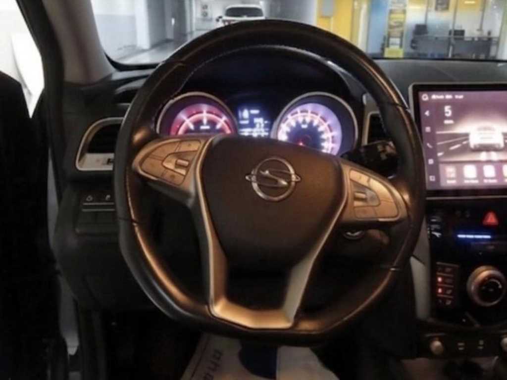 Ssangyong Tivoli - Vista 7