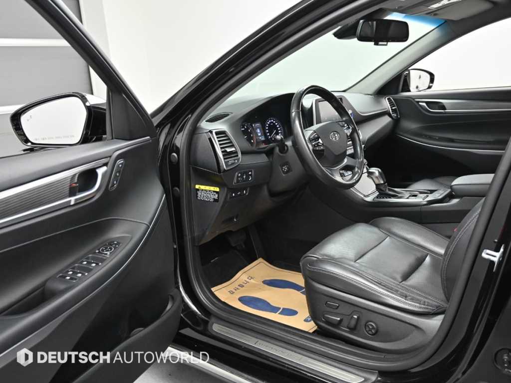 HYUNDAI Grandeur - Vista 11
