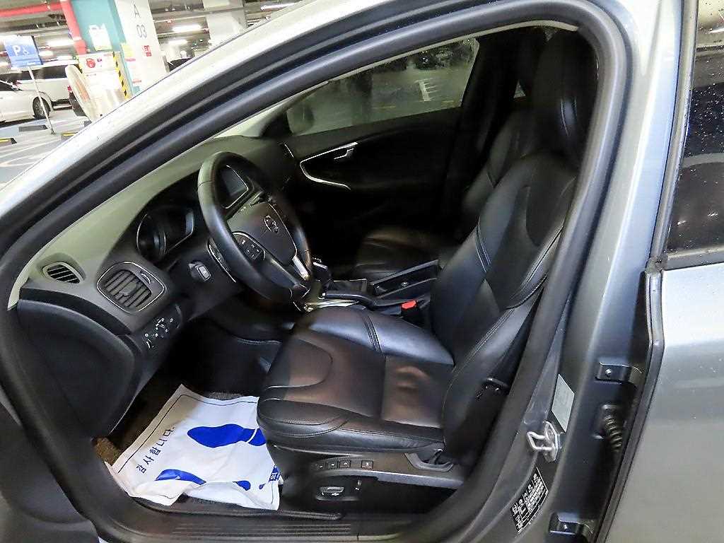 Volvo V40 - Vista 6