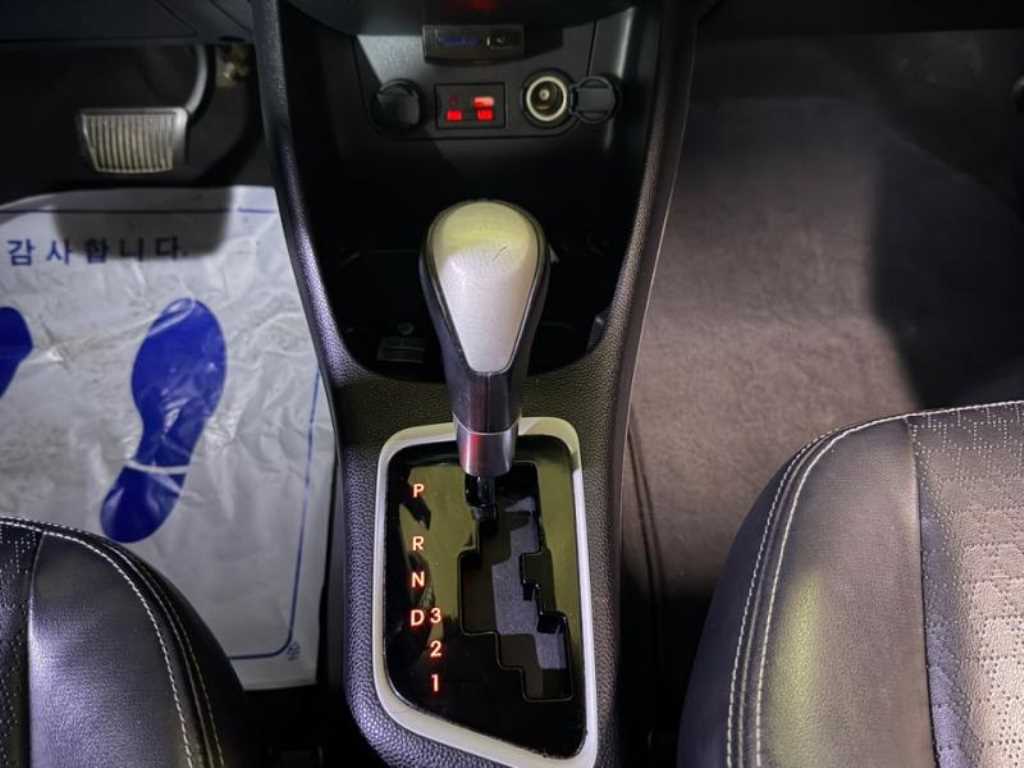 KIA Morning - Vista 11