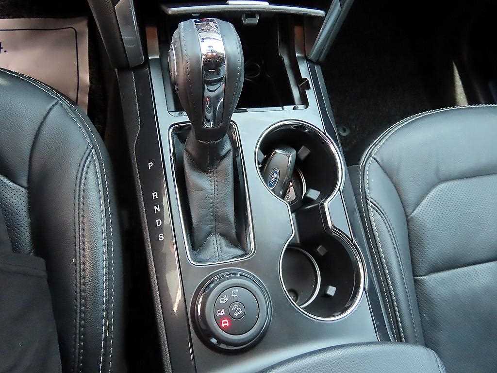Ford Explorer - Vista 10
