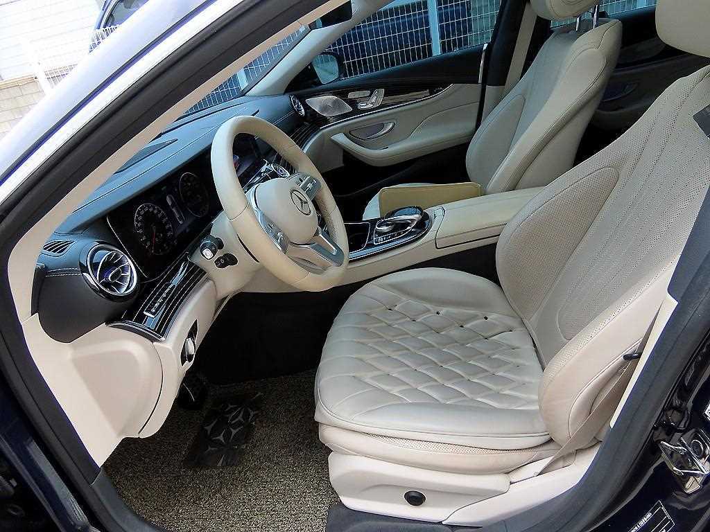 Mercedes Benz CLS Class - Vista 2