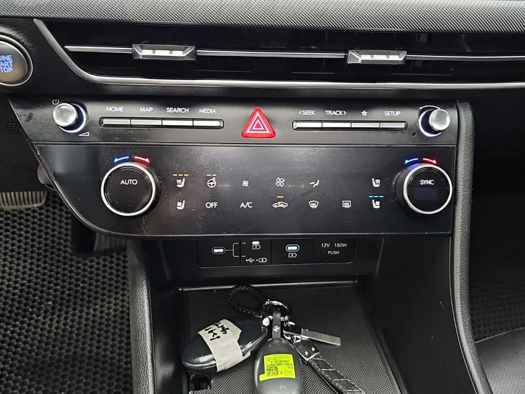 HYUNDAI Sonata - Vista 10