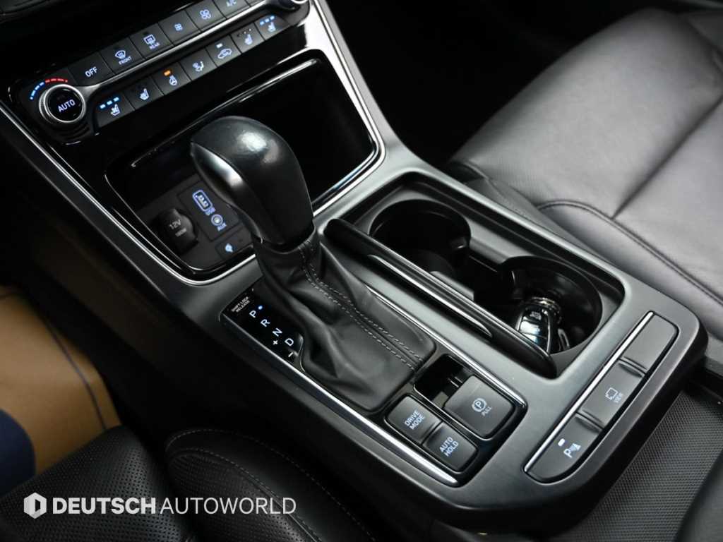 HYUNDAI Grandeur - Vista 9