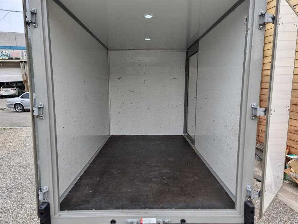 Small Truck Normal Box(High Deck) - Vista 5