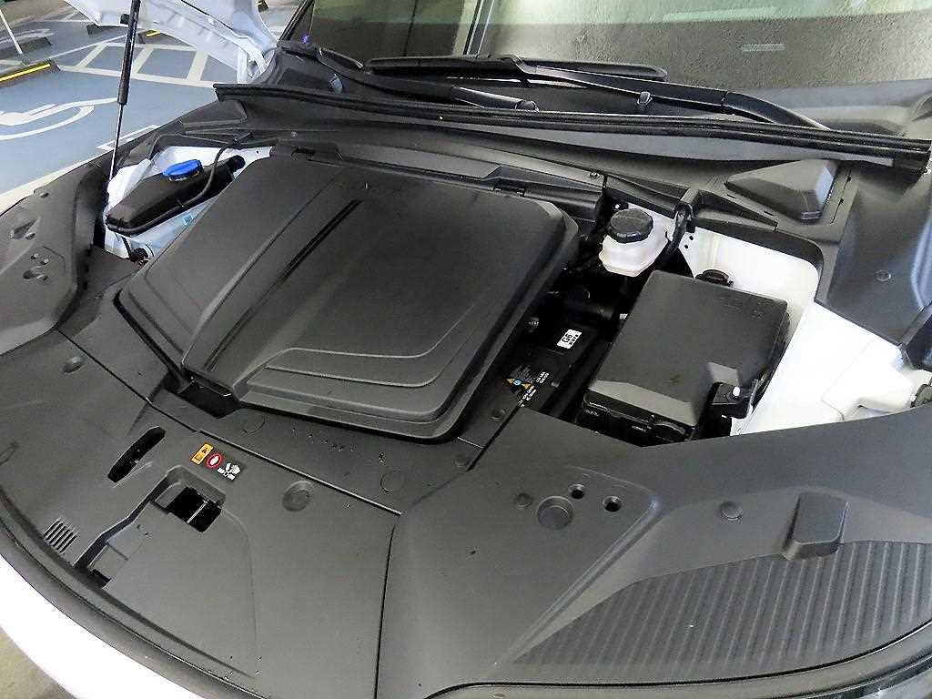 Genesis GV60 2022 Blanco - Importación desde Corea - HF Imports Iquique - Foto 19