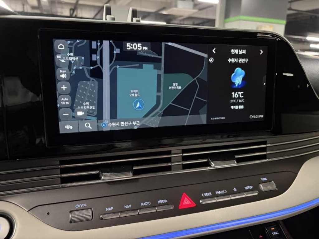 HYUNDAI Grandeur - Vista 11