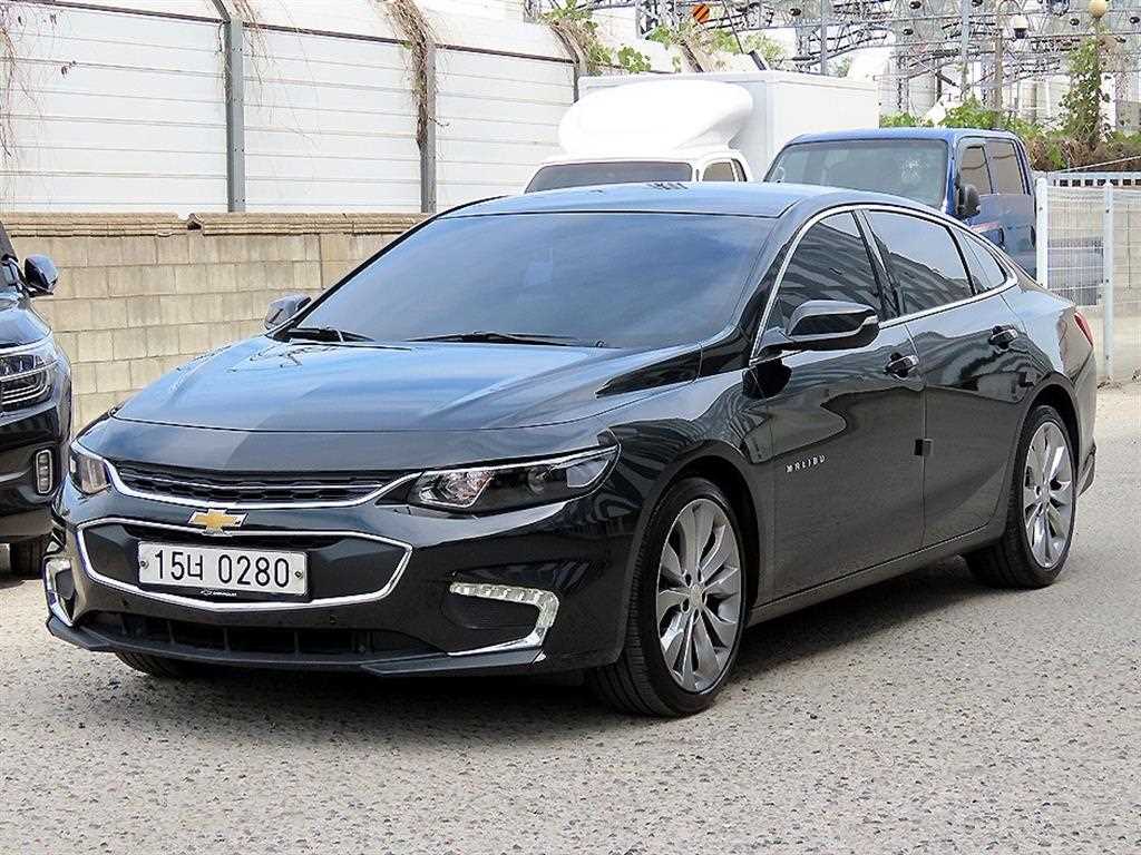 Chevrolet Malibu - Vista 2
