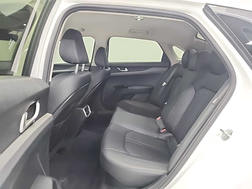 KIA K5 - Vista 12