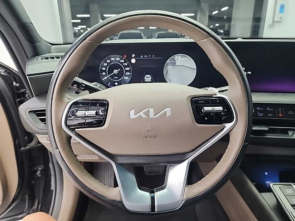 KIA K8 - Vista 9
