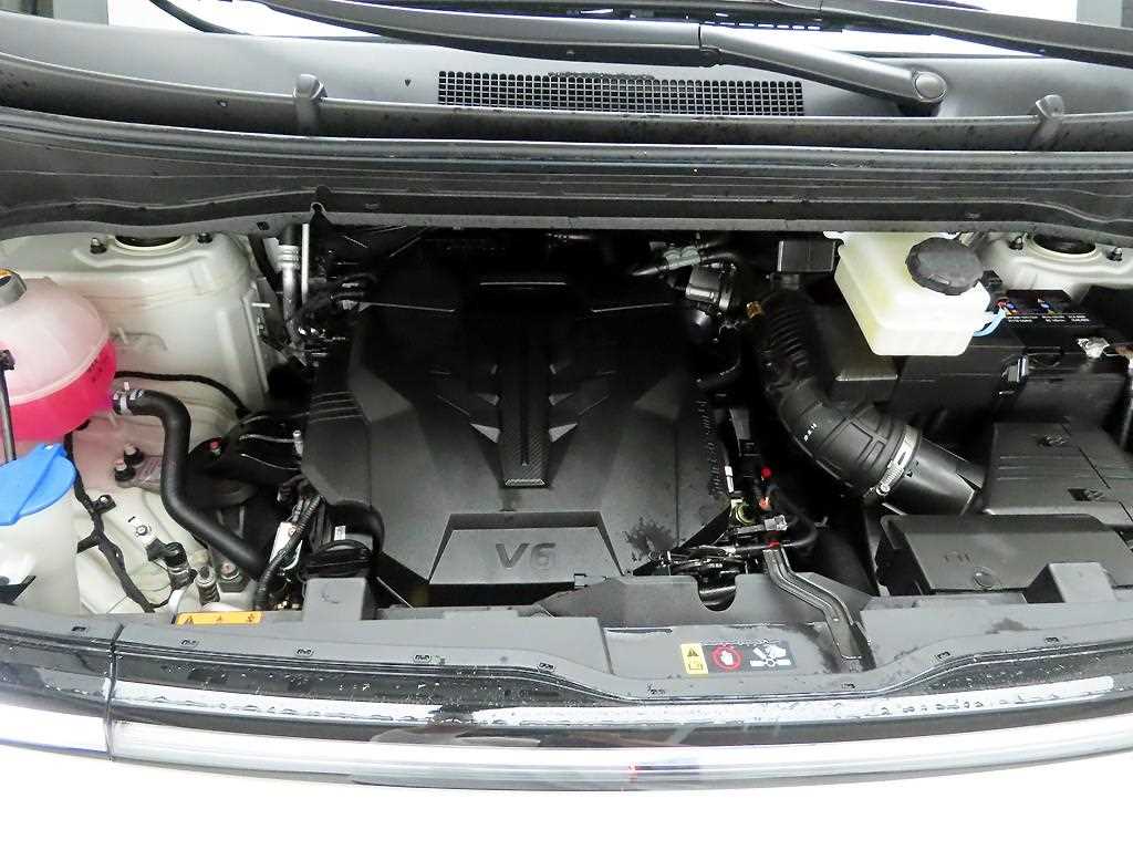 HYUNDAI Staria 2025 Blanco - Importación desde Corea - HF Imports Iquique - Foto 20
