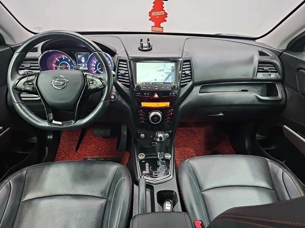 Ssangyong Tivoli - Vista 7