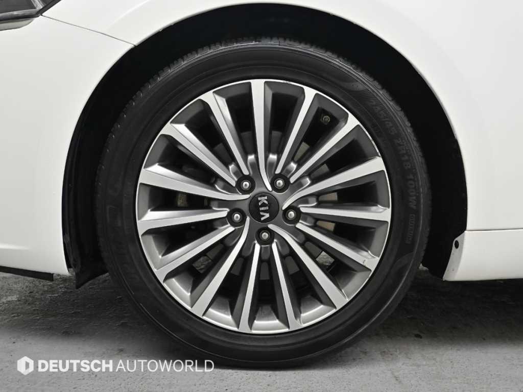 KIA K7 - Vista 5