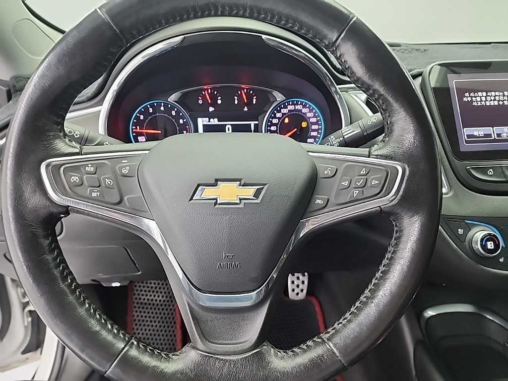 Chevrolet Malibu - Vista 9