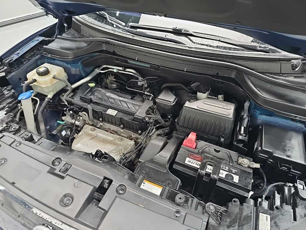 Ssangyong Tivoli - Vista 5