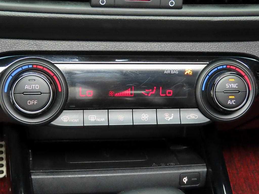 KIA K3 - Vista 10