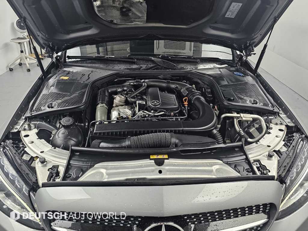 Mercedes Benz C Class - Vista 6