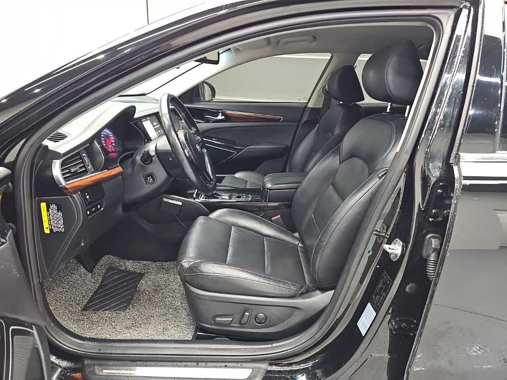 KIA K7 - Vista 11