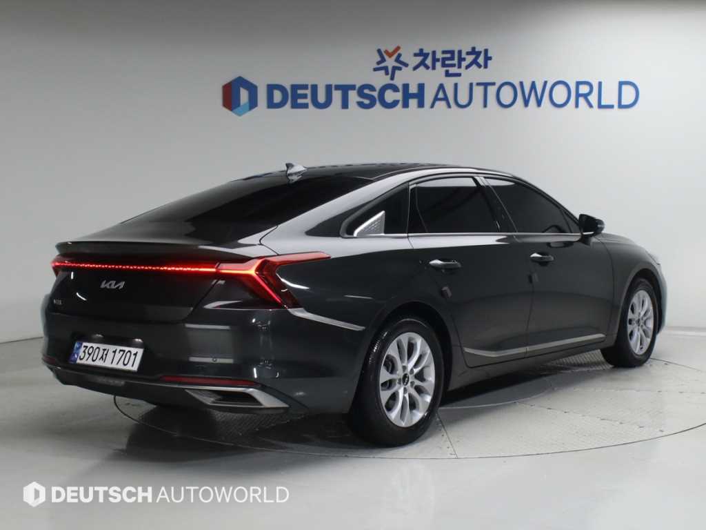 KIA K8 - Vista 2