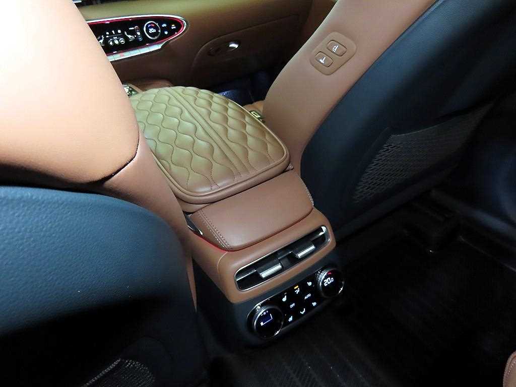 Genesis GV70 2022 Blanco - Importación desde Corea - HF Imports Iquique - Foto 14