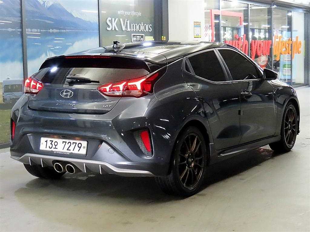 HYUNDAI Veloster - Vista 4