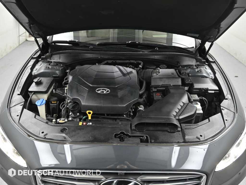 HYUNDAI Grandeur - Vista 6