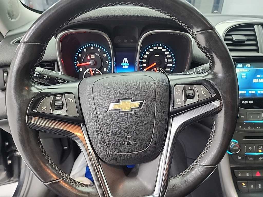 Chevrolet Malibu - Vista 9