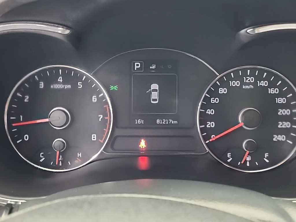 KIA K3 - Vista 6