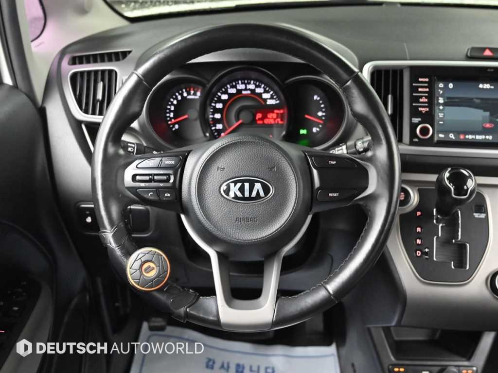 KIA Ray 2019 Blanco - Importación desde Corea - HF Imports Iquique - Foto 13