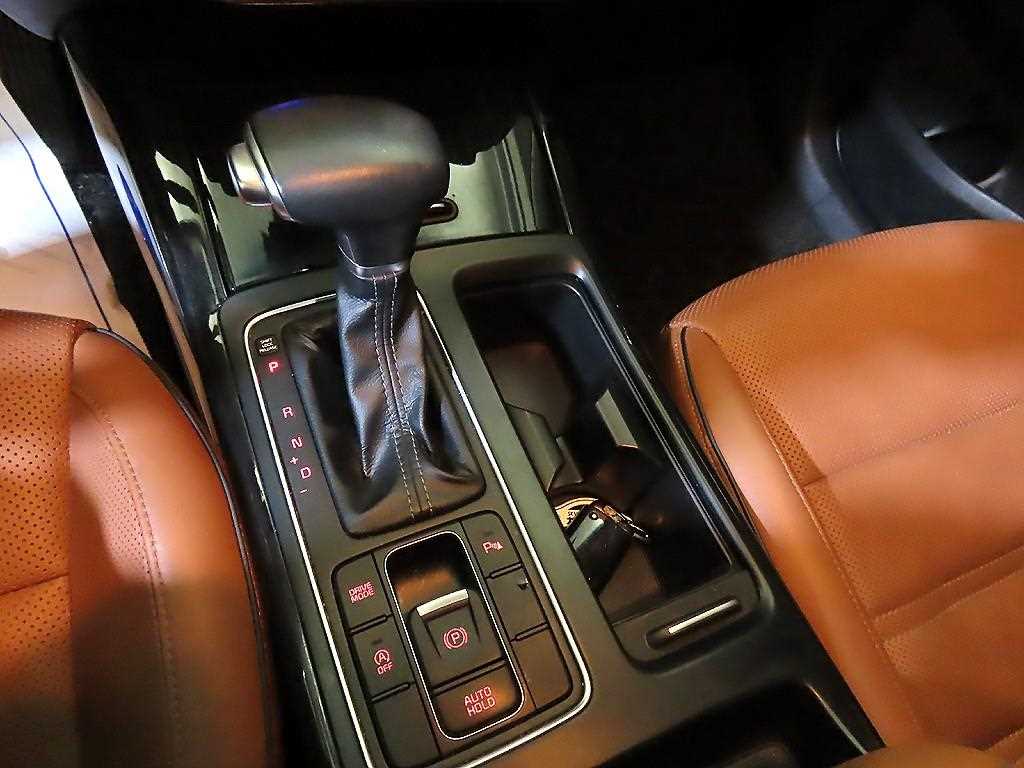 KIA Sorento - Vista 12