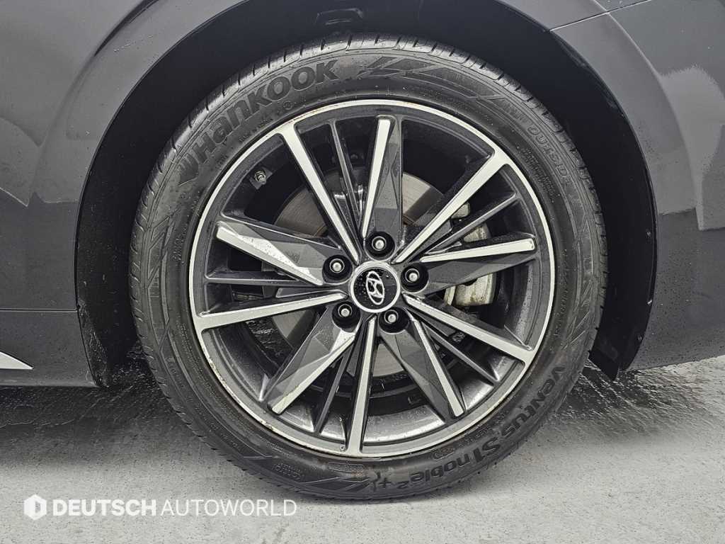 HYUNDAI Grandeur - Vista 6