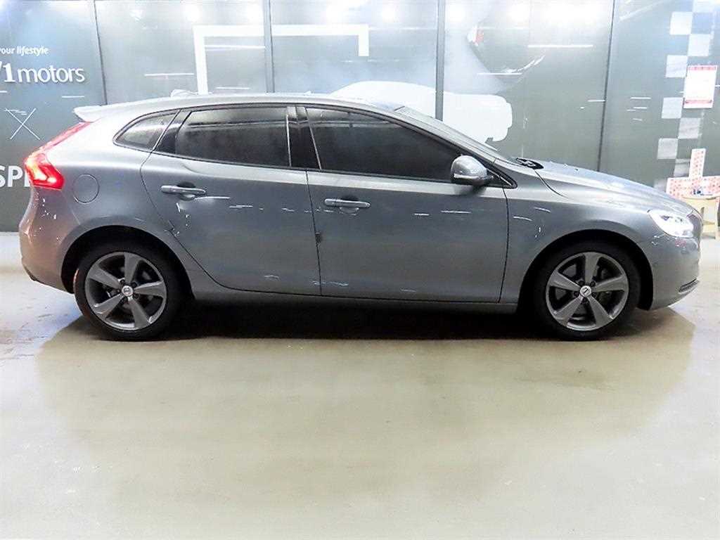 Volvo V40 - Vista 3