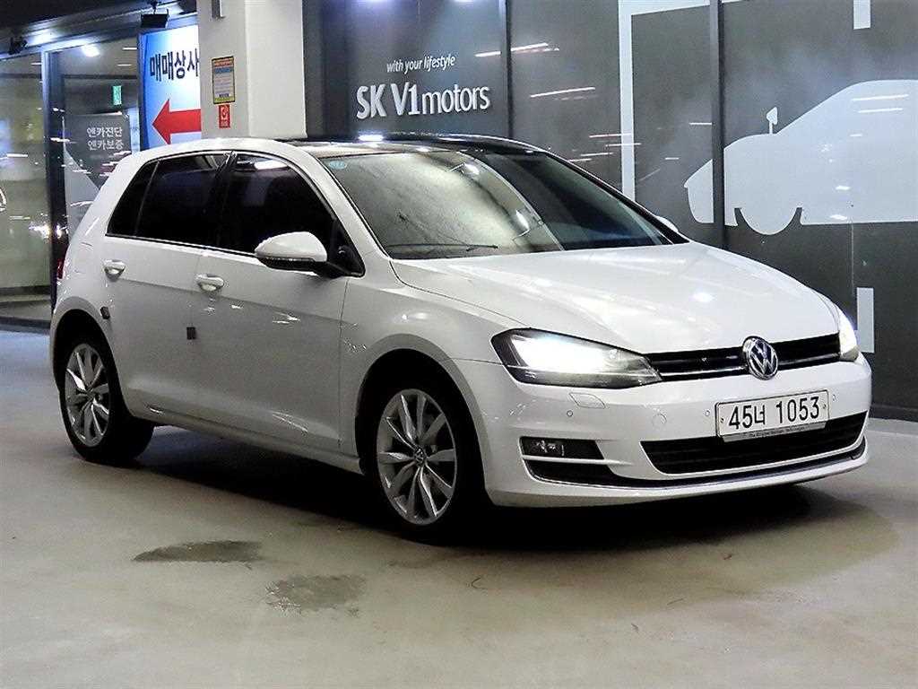 Volkswagen Golf - Vista 7