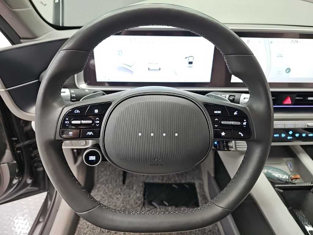 HYUNDAI Ioniq 6 - Vista 9