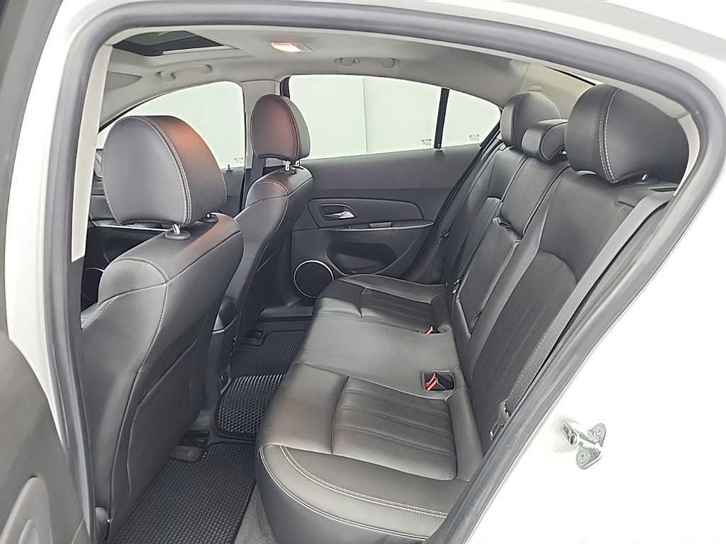 Chevrolet Cruise - Vista 12