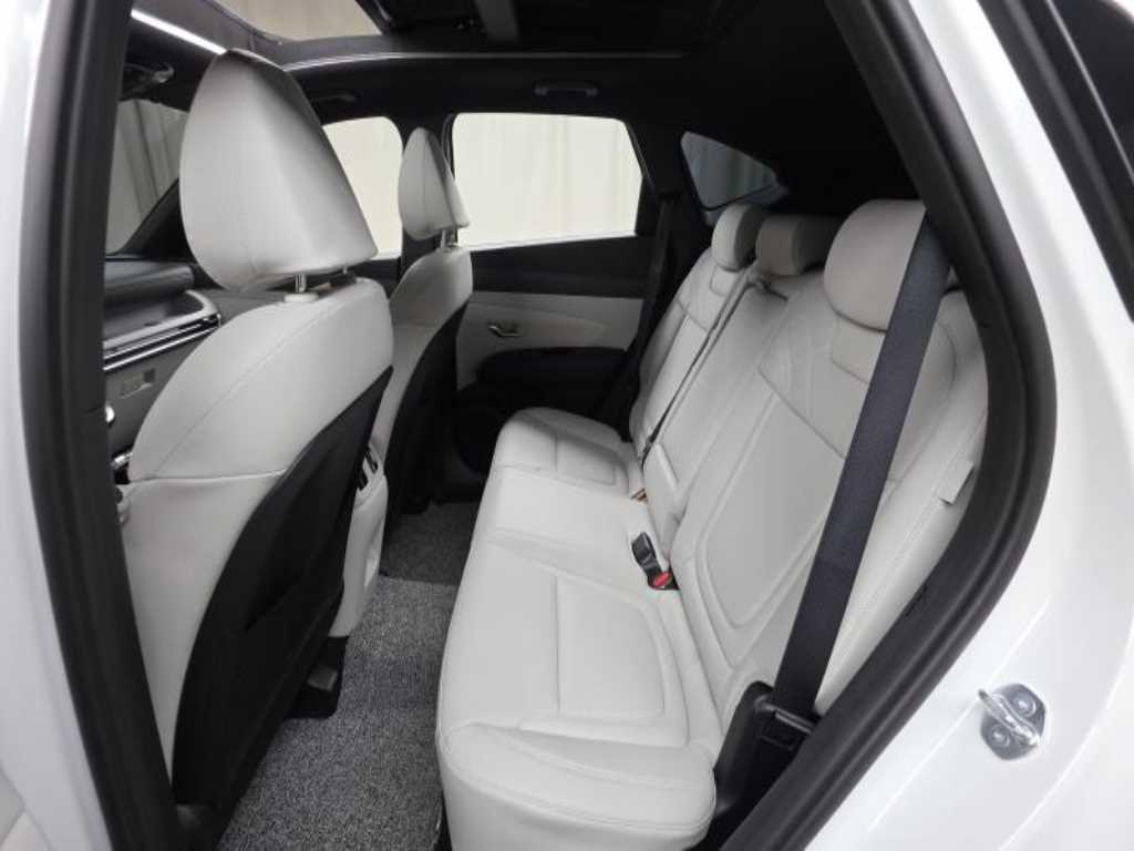 HYUNDAI Tucson - Vista 12