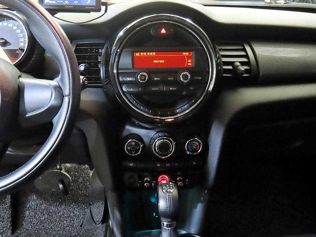 Mini Cooper - Vista 10