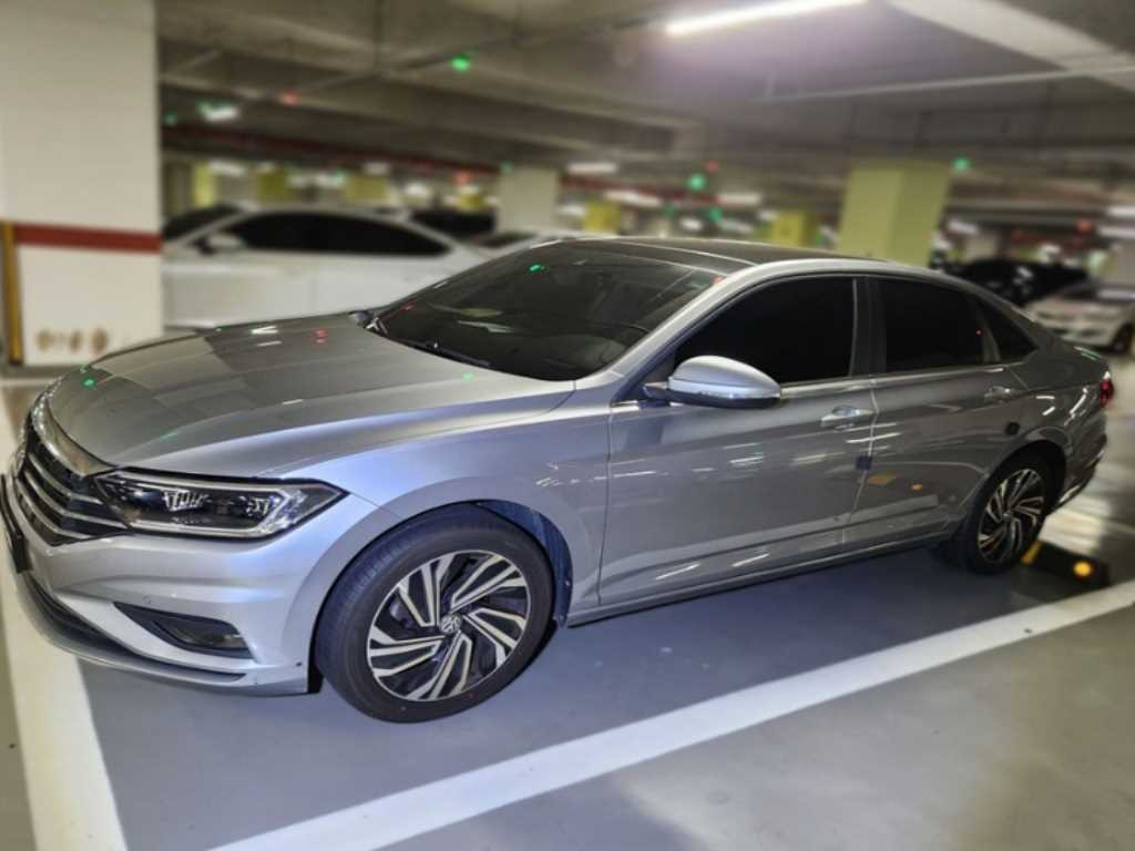 Volkswagen Jetta - Vista 2