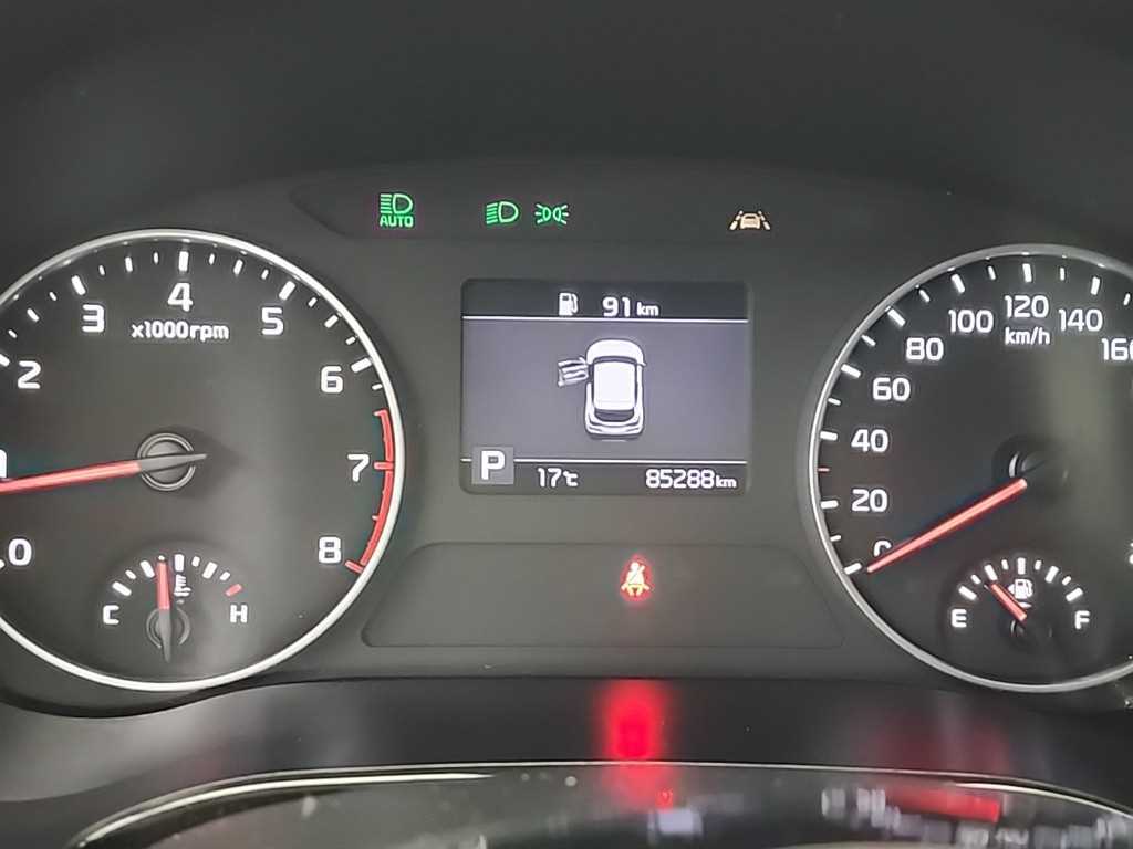 KIA Seltos - Vista 6