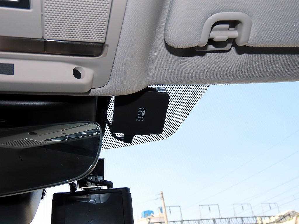 Land Rover Discovery 2017 Blanco - Importación desde Corea - HF Imports Iquique - Foto 15