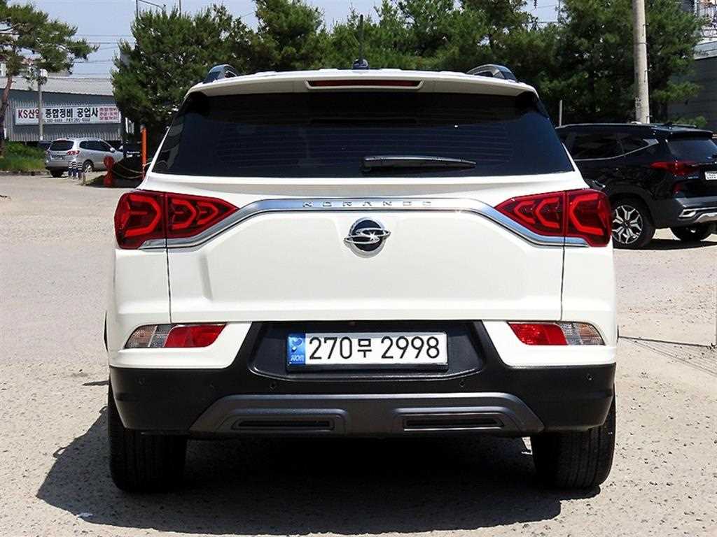 Ssangyong Korando - Vista 4