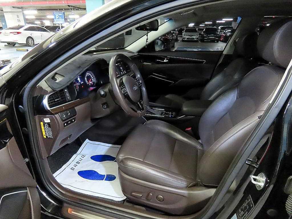KIA K7 - Vista 6